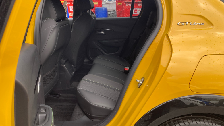 Peugeot 208 1.2 PureTech 100 GT Line 5dr EAT8 Petrol Hatchback